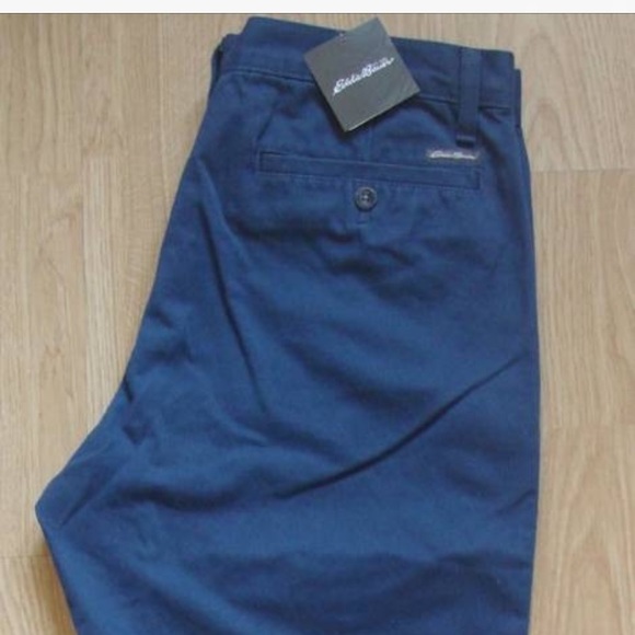 Eddie Bauer Classic Fit Chino - Picture 2 of 6